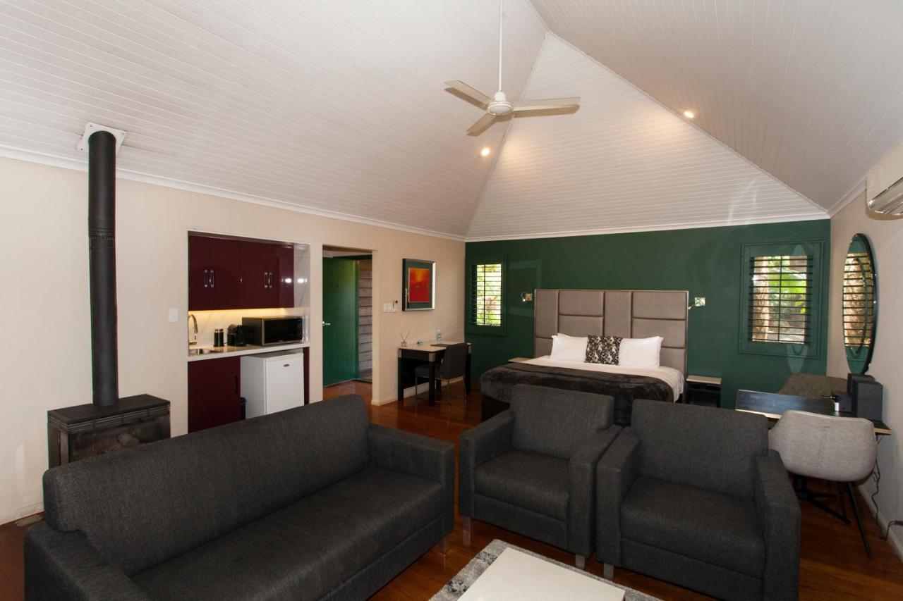 Songbirds Rainforest Retreat Mount Tamborine Exterior photo